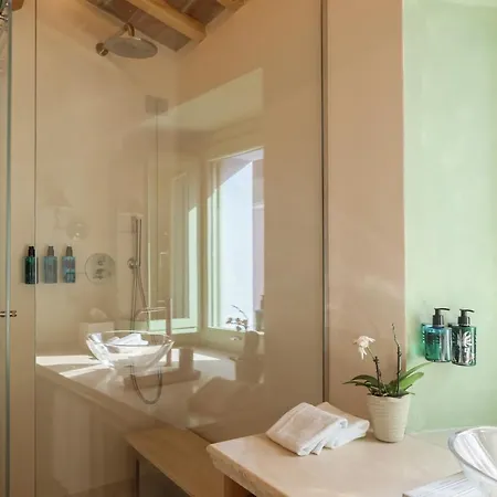 Hidden Dalla Gioconda Hotel *